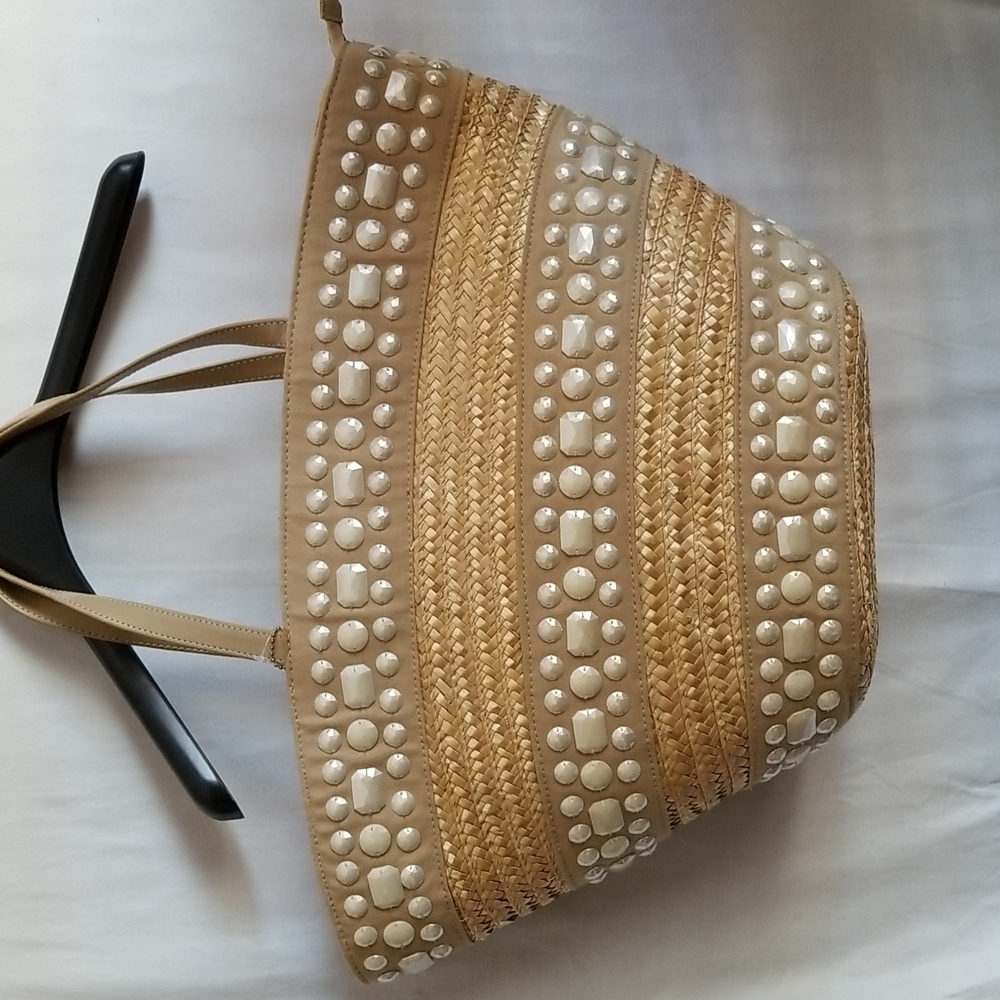 NWT BIG BUDDAH, woven bag, natural color with tan fabric detail and beads